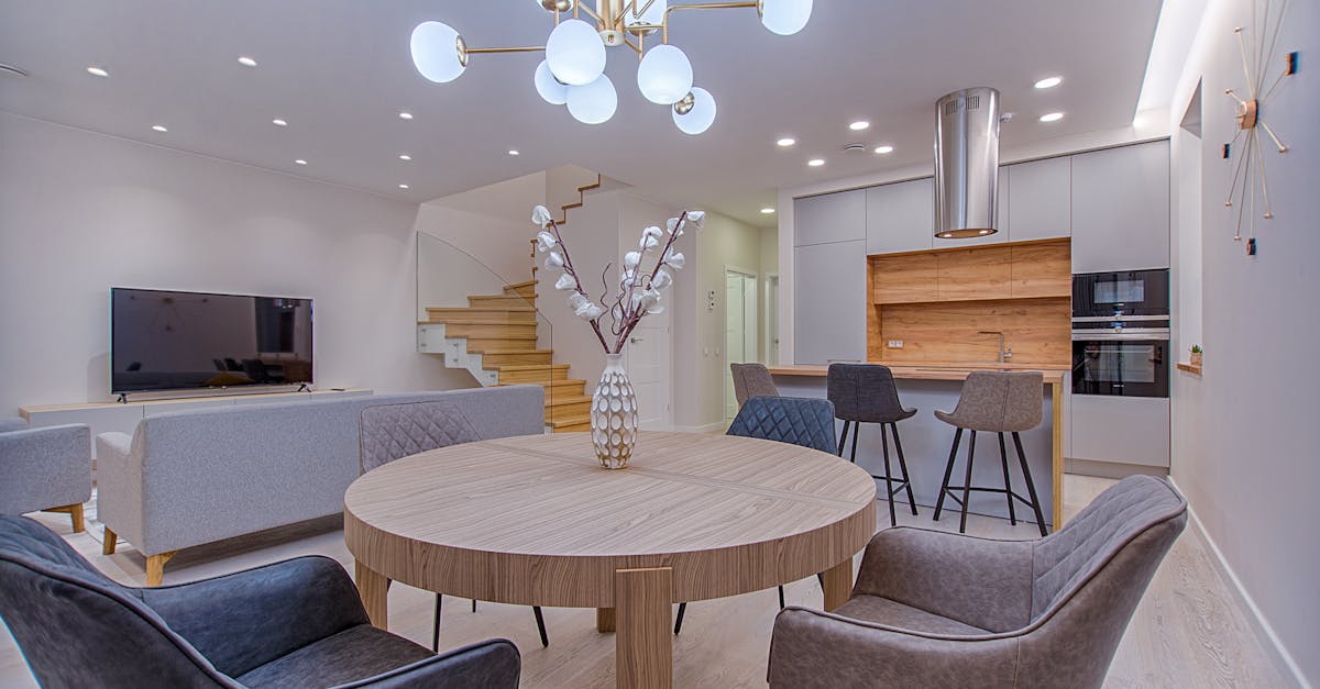 Enhancing Natural Light in U-Shaped Kitchen Designs